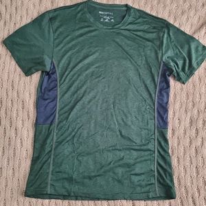 NWOT Mens Dry Fit Tee Size Large 👕